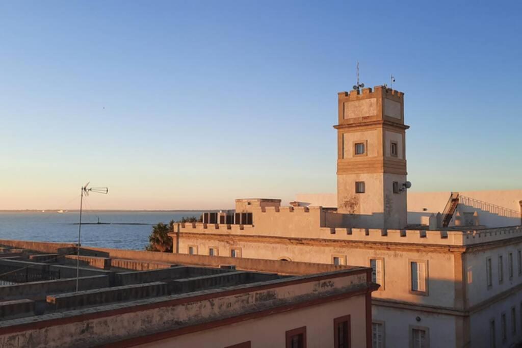ÁTICO en el Centro al lado de la Playa Apartamento Cádiz Exterior foto